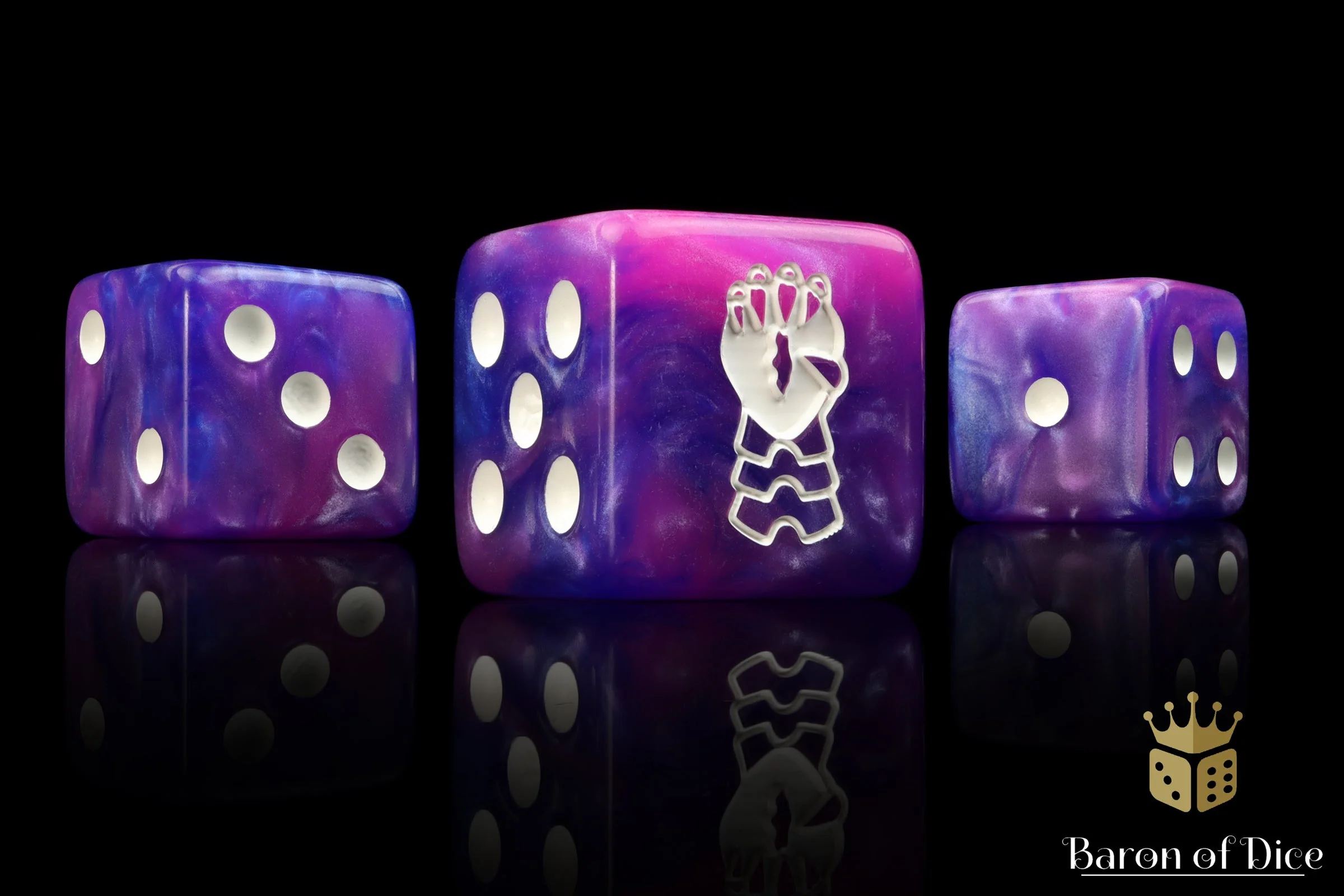 Clawed Gauntlet, Dice - Image 3