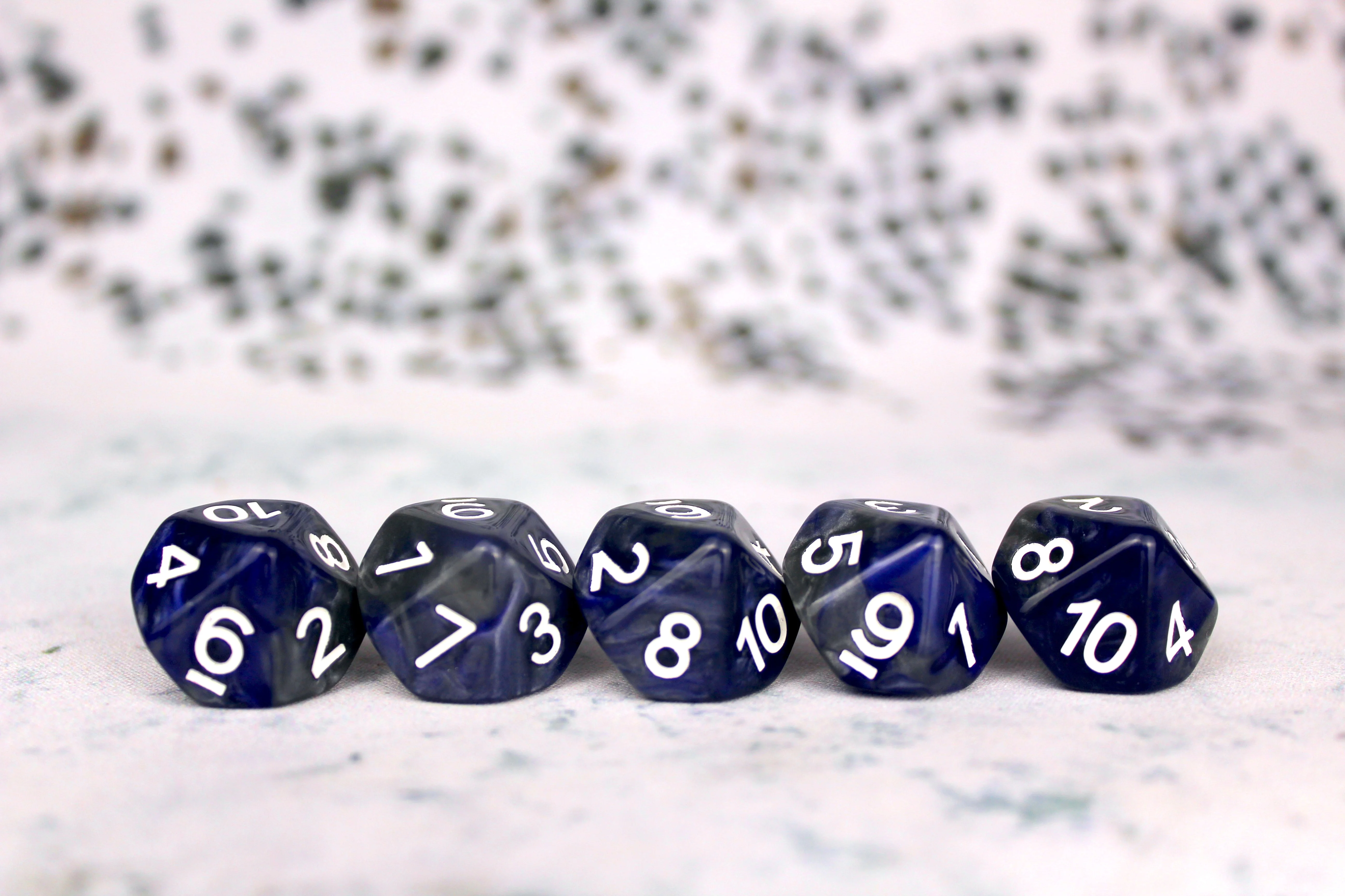 Counter - Blue And Silver D10 - Image 2