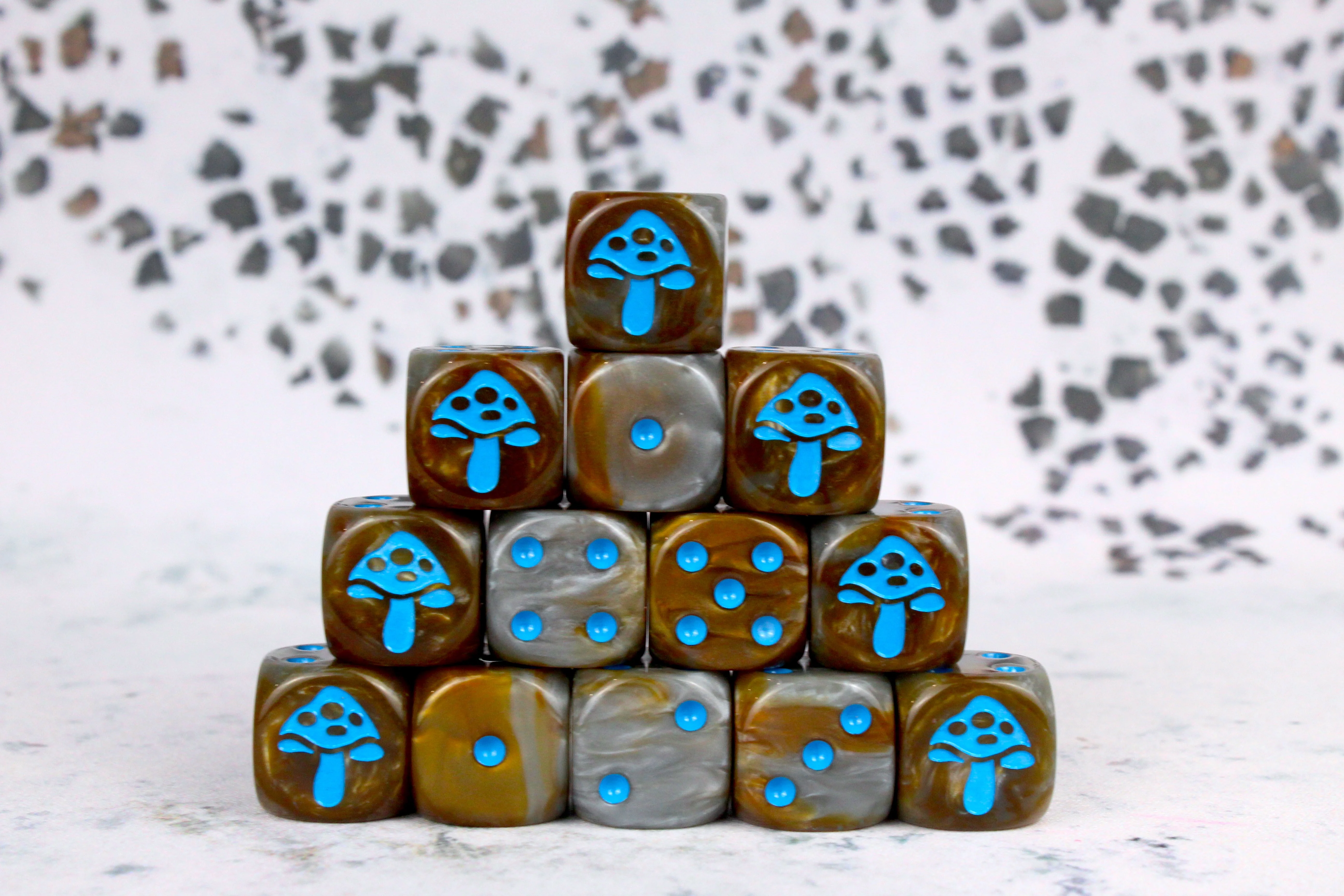 Shroom' Variety 16Mm Dice - Image 2