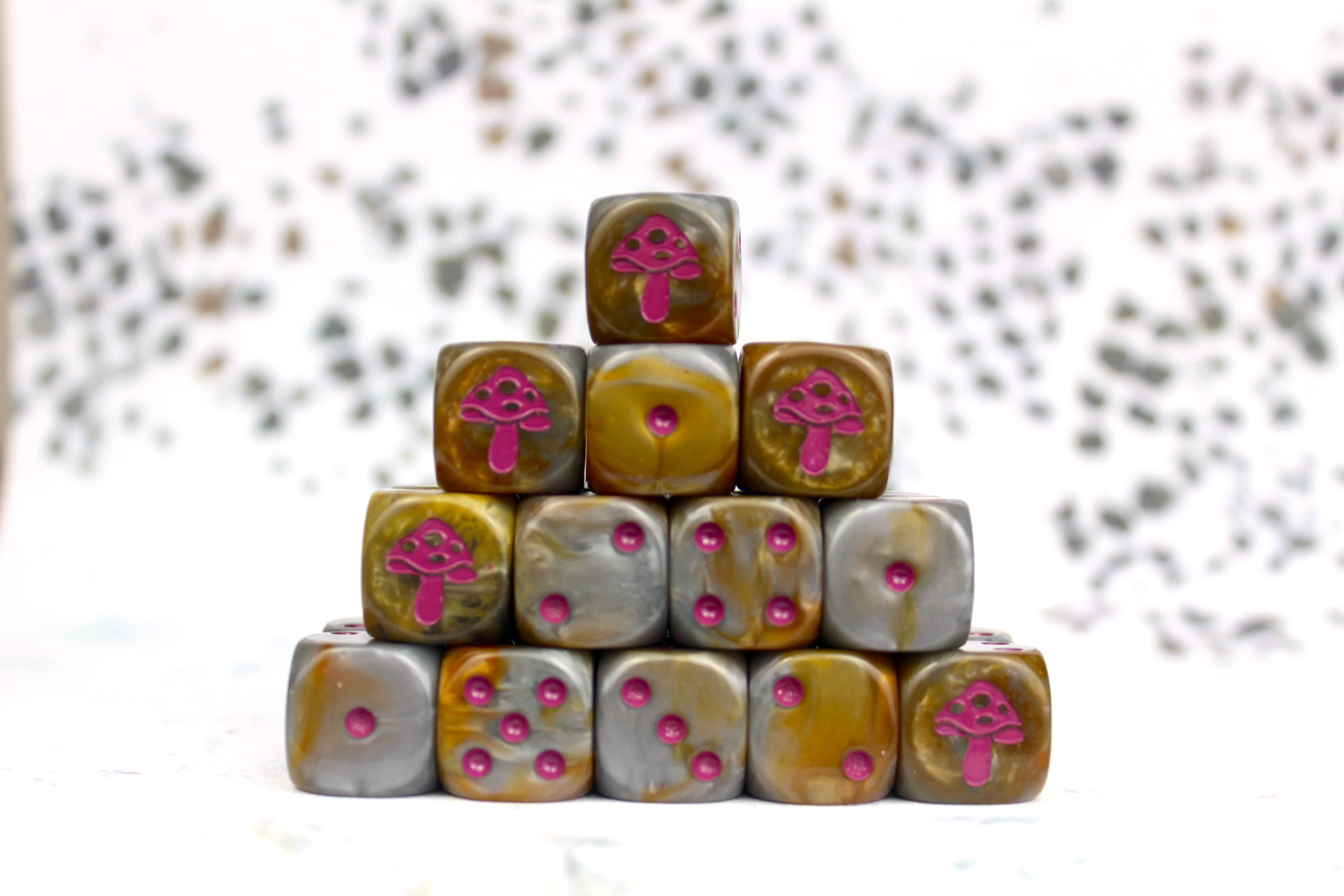 Shroom' Variety 16Mm Dice - Image 3